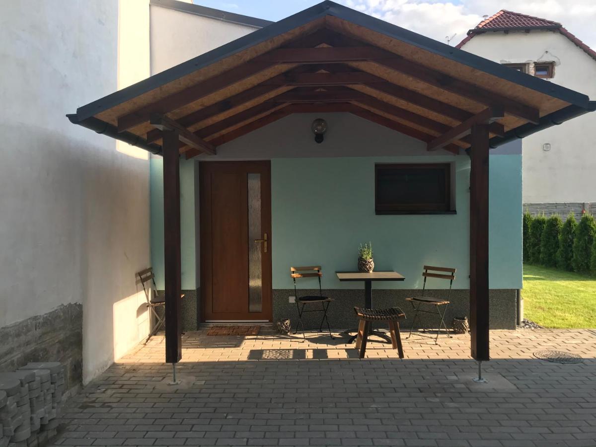 U Cepicku Apartamento Nymburk Exterior foto