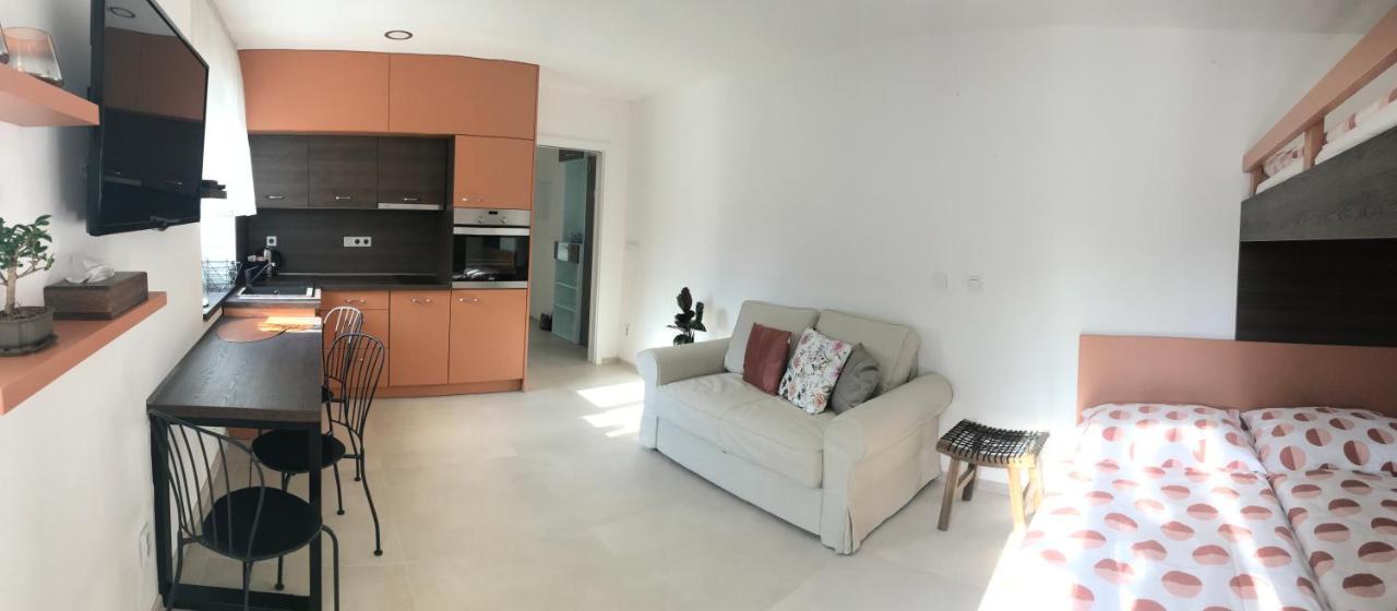 U Cepicku Apartamento Nymburk Exterior foto