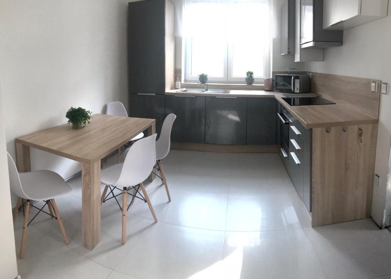 U Cepicku Apartamento Nymburk Exterior foto
